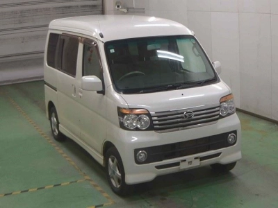 DAIHATSU ATRAI WAGON