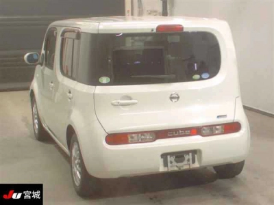 NISSAN CUBE