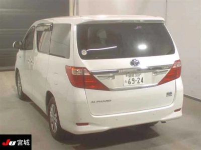 TOYOTA ALPHARD