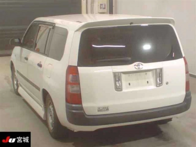 TOYOTA SUCCEED VAN