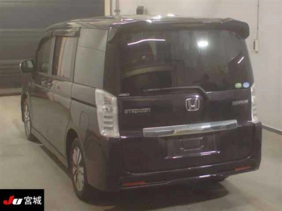 HONDA STEPWGN SPADA