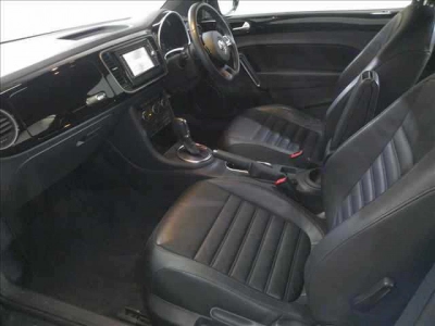 VOLKSWAGEN THE BEETLE