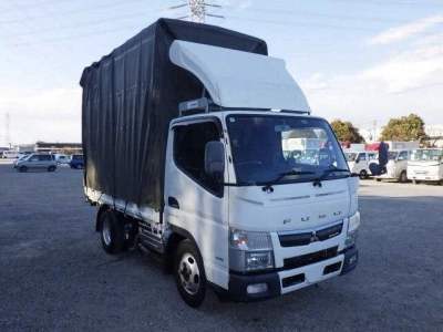 MITSUBISHI CANTER