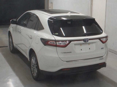 TOYOTA HARRIER