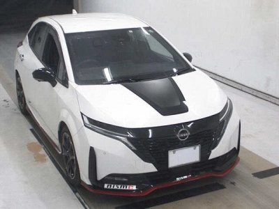 NISSAN AURA