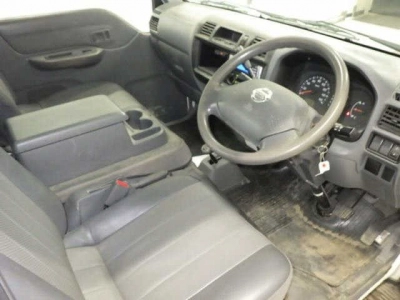 NISSAN VANETTE TRUCK