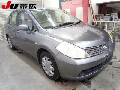 NISSAN TIIDA LATIO