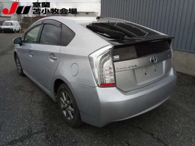 TOYOTA PRIUS PHV