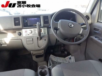 NISSAN NV100 CLIPPER RIO