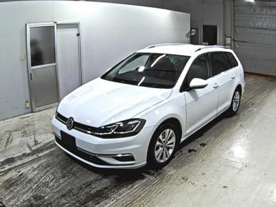 VOLKSWAGEN GOLF VARIANT