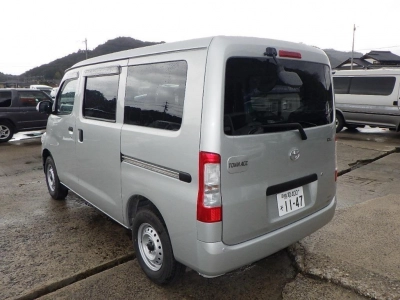 TOYOTA TOWN ACE VAN