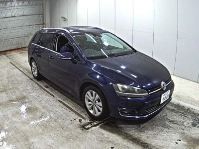 VOLKSWAGEN GOLF VARIANT