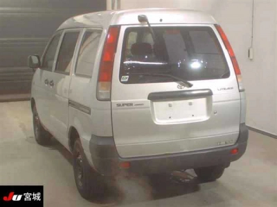 TOYOTA LITE ACE VAN