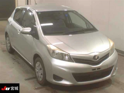TOYOTA VITZ