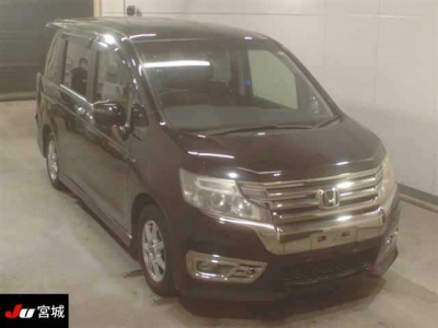 HONDA STEPWGN SPADA