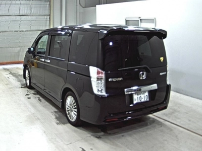 HONDA STEPWGN SPADA