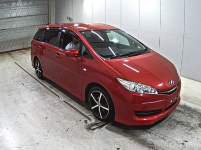 TOYOTA WISH