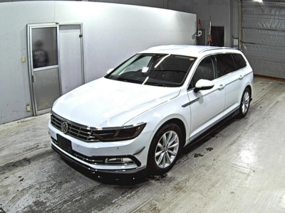 VOLKSWAGEN PASSAT VARIANT