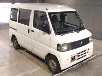 MITSUBISHI MINICAB