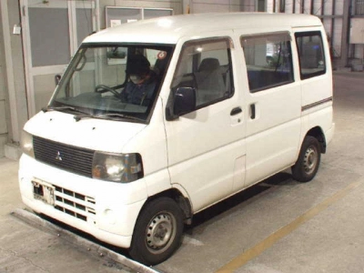 MITSUBISHI MINICAB