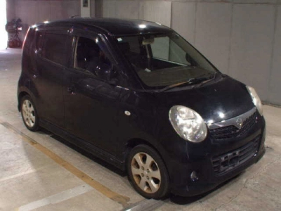 SUZUKI MRWAGON