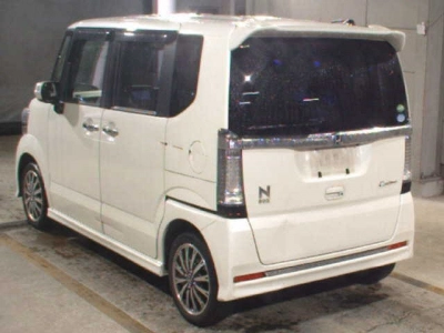 HONDA N BOX