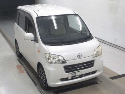 DAIHATSU TANTO EXE