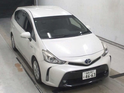 TOYOTA PRIUS ALPHA