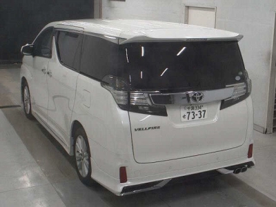 TOYOTA VELLFIRE