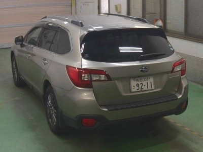 SUBARU OUTBACK