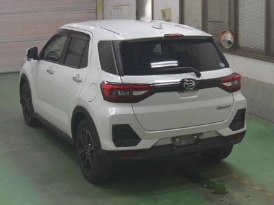 DAIHATSU ROCKY