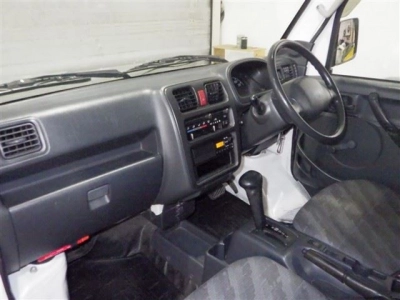SUZUKI CARRY TRUCK
