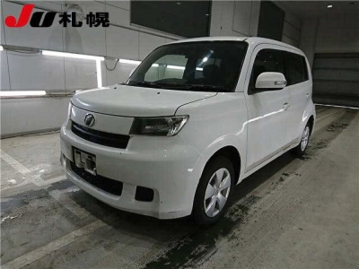 TOYOTA BB