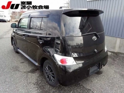TOYOTA BB