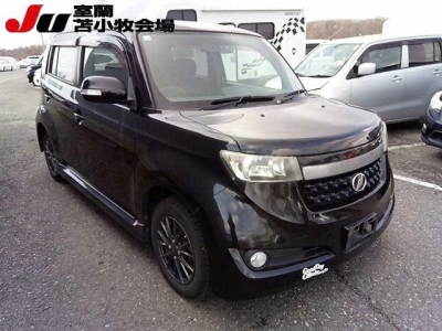 TOYOTA BB