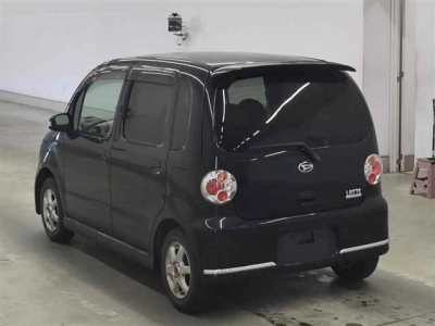 DAIHATSU MOVE LATTE