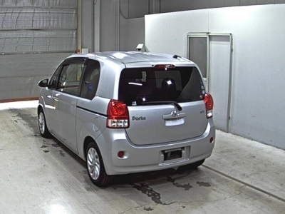 TOYOTA PORTE
