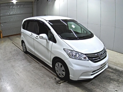 HONDA FREED