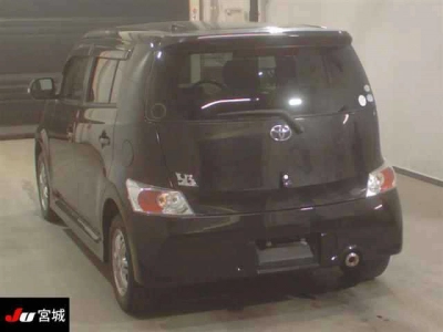 TOYOTA BB