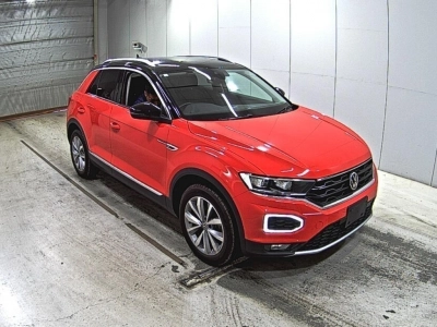 VOLKSWAGEN T-ROC