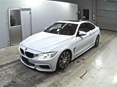BMW 4 SERIES
