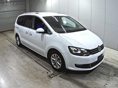 VOLKSWAGEN SHARAN