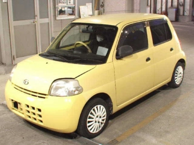 DAIHATSU ESSE