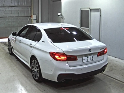 BMW 5 SERIES