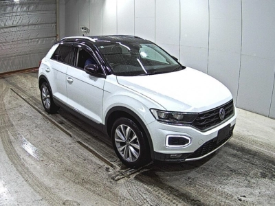 VOLKSWAGEN T-ROC