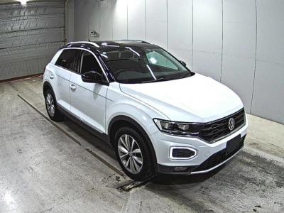 VOLKSWAGEN T-ROC