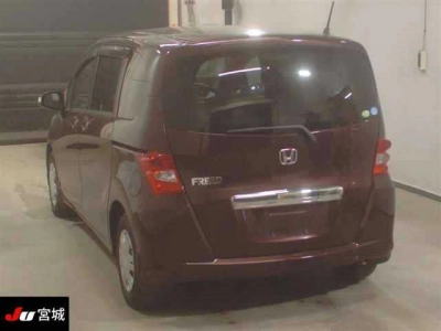 HONDA FREED
