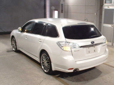 SUBARU LEGACY