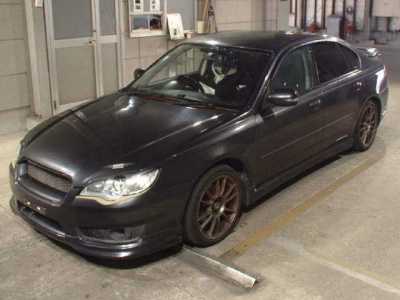 SUBARU LEGACY B4