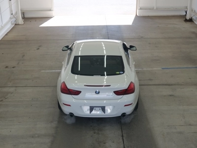 BMW 6 SERIES